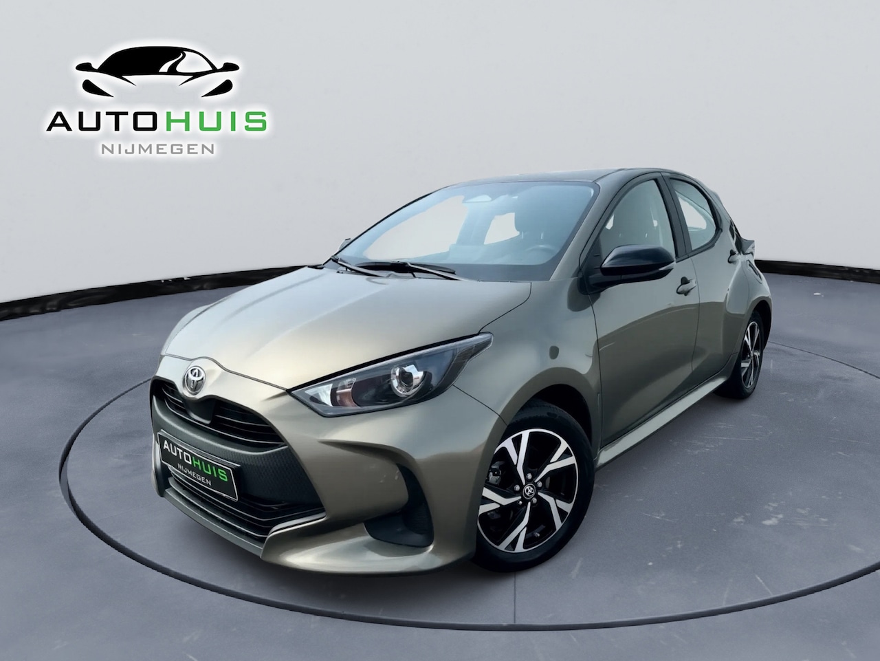 Toyota Yaris - Toyota Yaris 1.5 Hybrid Comfort Automaat 116 PK Apple carplay - AutoWereld.nl