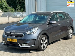 Kia Niro - 1.6 GDi Hybrid First Edition– Goed onderhouden – Rijdt en schakelt perfect