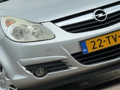 Opel Corsa - 1.4-16V Enjoy 5drs Automaat - Star Silver - AC/Trekhaak/Cruise