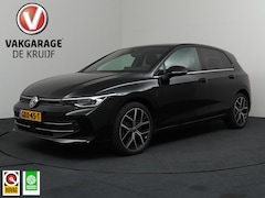 Volkswagen Golf - 1.5 eHybrid 50 Edition | ACC | Trekhaak | Camera