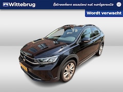 Volkswagen Taigo - 1.0 TSI Life Multimedia / Navigatie / Parkeersensoren / LED verlichting / Airco (Clima) /