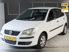 Volkswagen Polo - 1.4 TDI Trendline