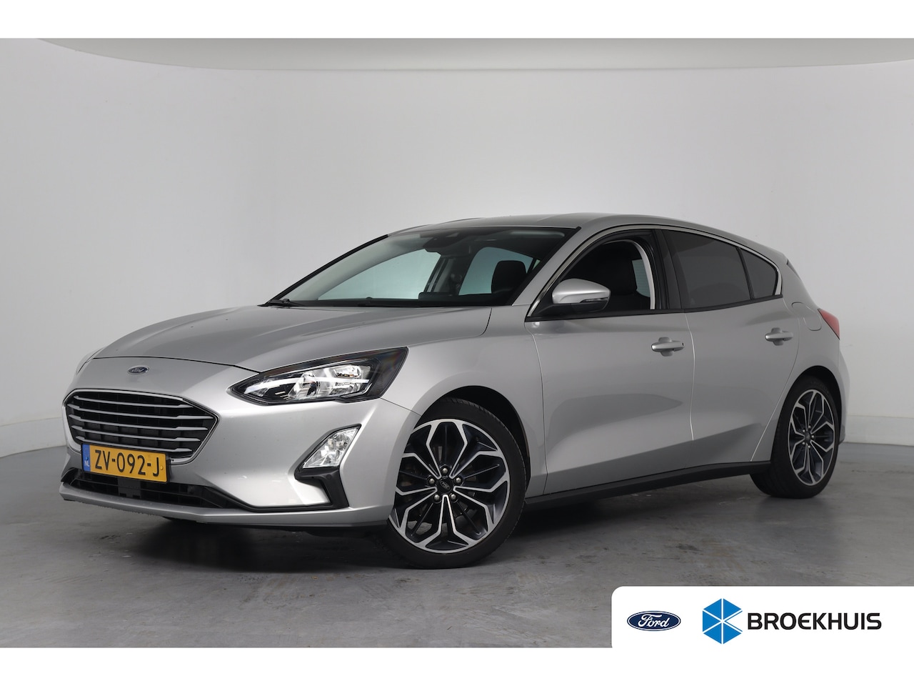 Ford Focus - 1.0 EcoBoost Trend Edition Business | Navigatie | Parkeersensoren Voor & Achter | Apple Ca - AutoWereld.nl