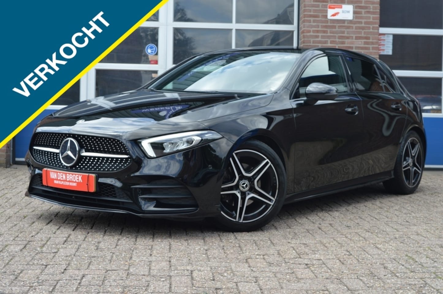 Mercedes-Benz A-klasse - 180 Solution AMG | AUT - CAMERA - NAVI - AutoWereld.nl