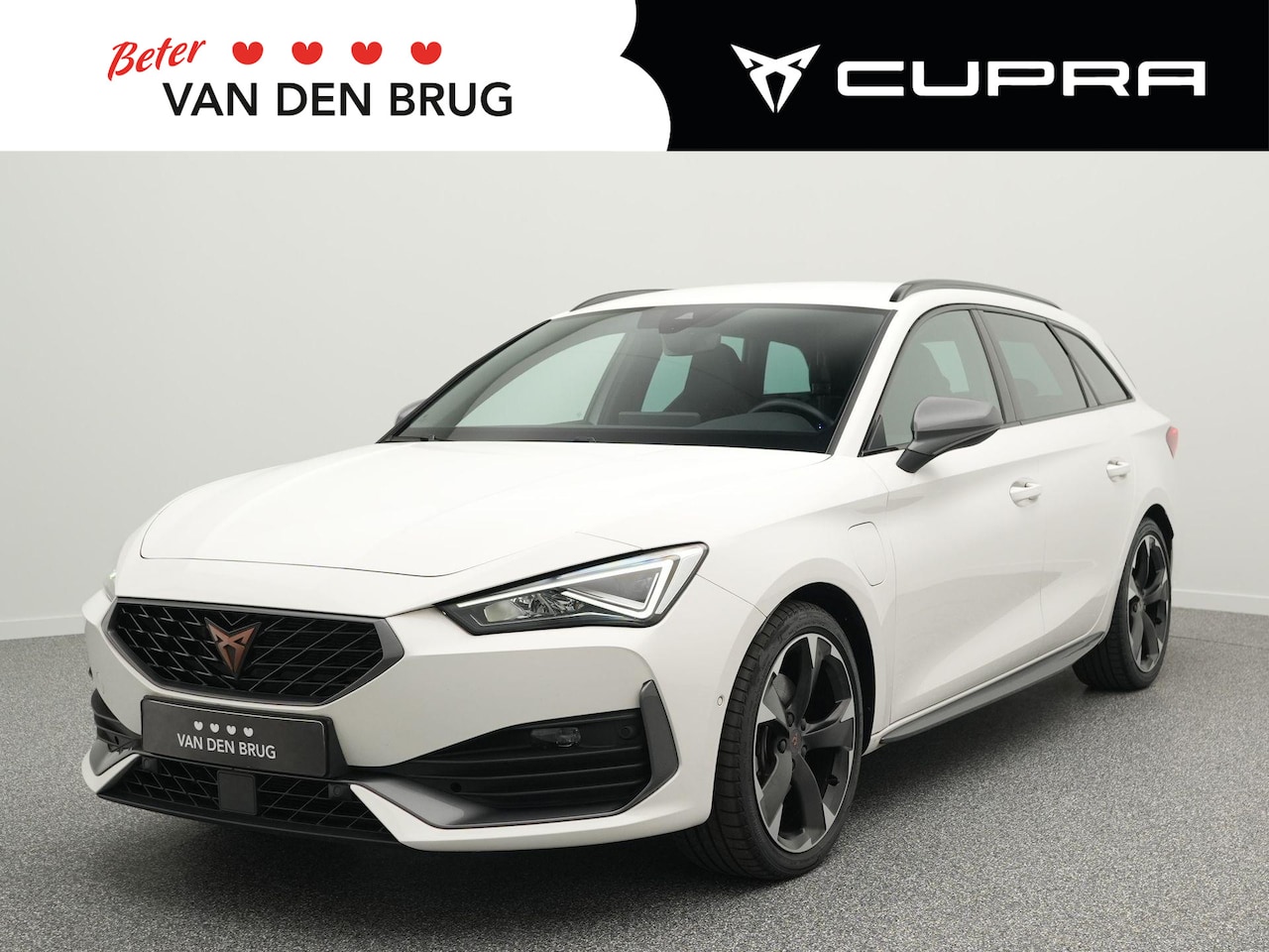 CUPRA Leon Sportstourer - 1.4 e-Hybrid 204pk | Trekhaak | Adaptieve cruise | Stuur- & stoelverwarming | Achteruitrij - AutoWereld.nl