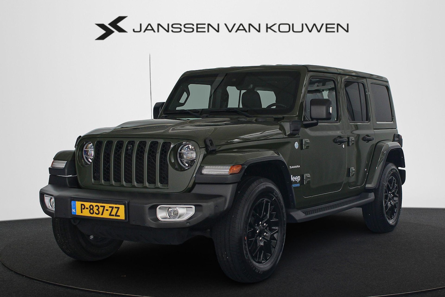 Jeep Wrangler Unlimited - 4xe 380 Sahara NL Auto Leder Stoel-Stuurverwarming - AutoWereld.nl