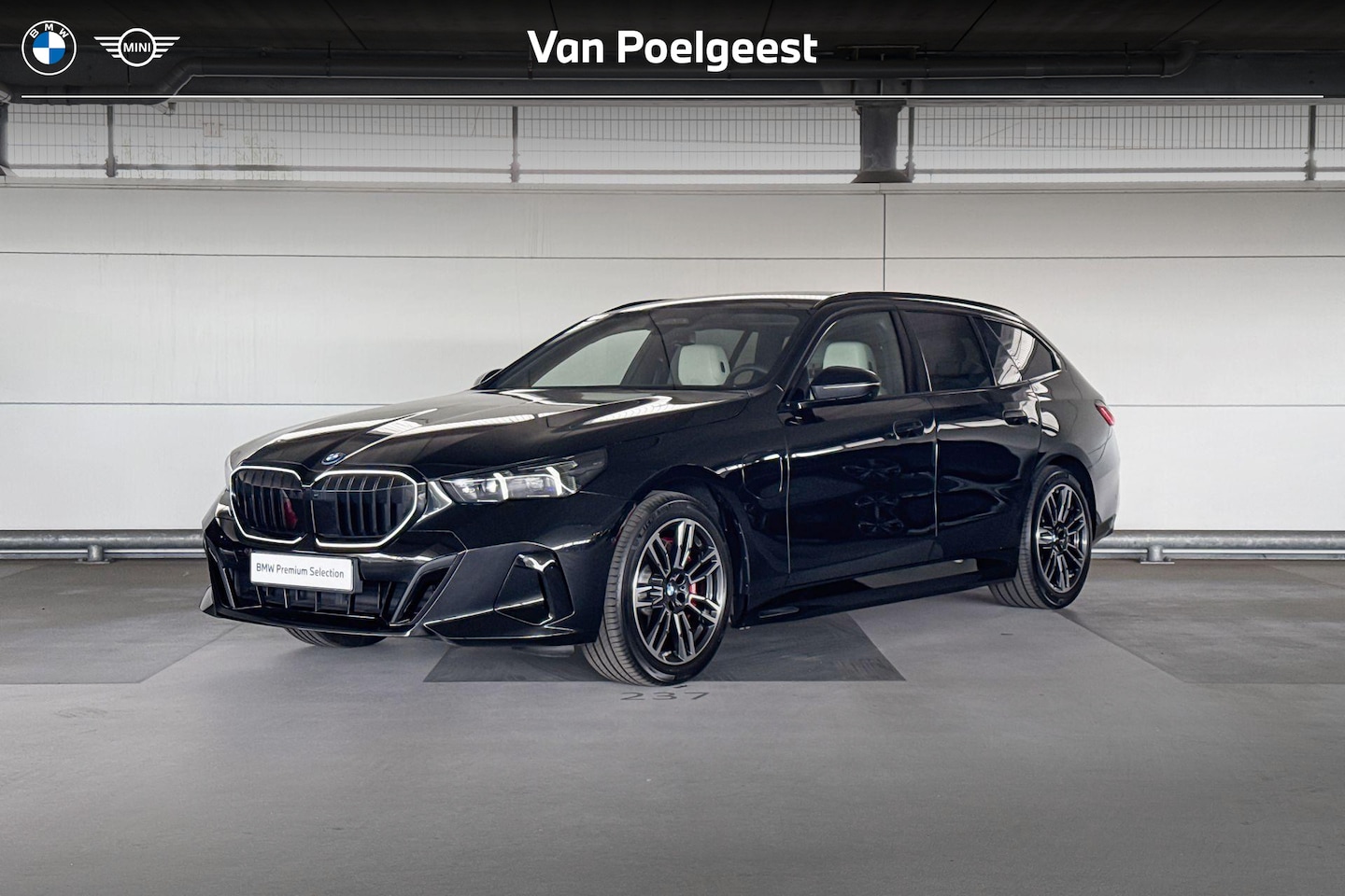 BMW 5-serie Touring - 550e xDrive 550e xDrive - AutoWereld.nl