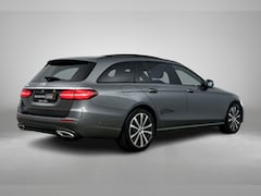 Mercedes-Benz E-klasse Estate - E 300e Automaat Avantgarde | Nightpakket | Panoramadak | Distronic+ | Camera | LED | Stoel