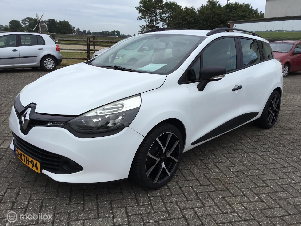 Renault Clio Estate - 0.9 TCe Authentique nette goed rijdend - AutoWereld.nl