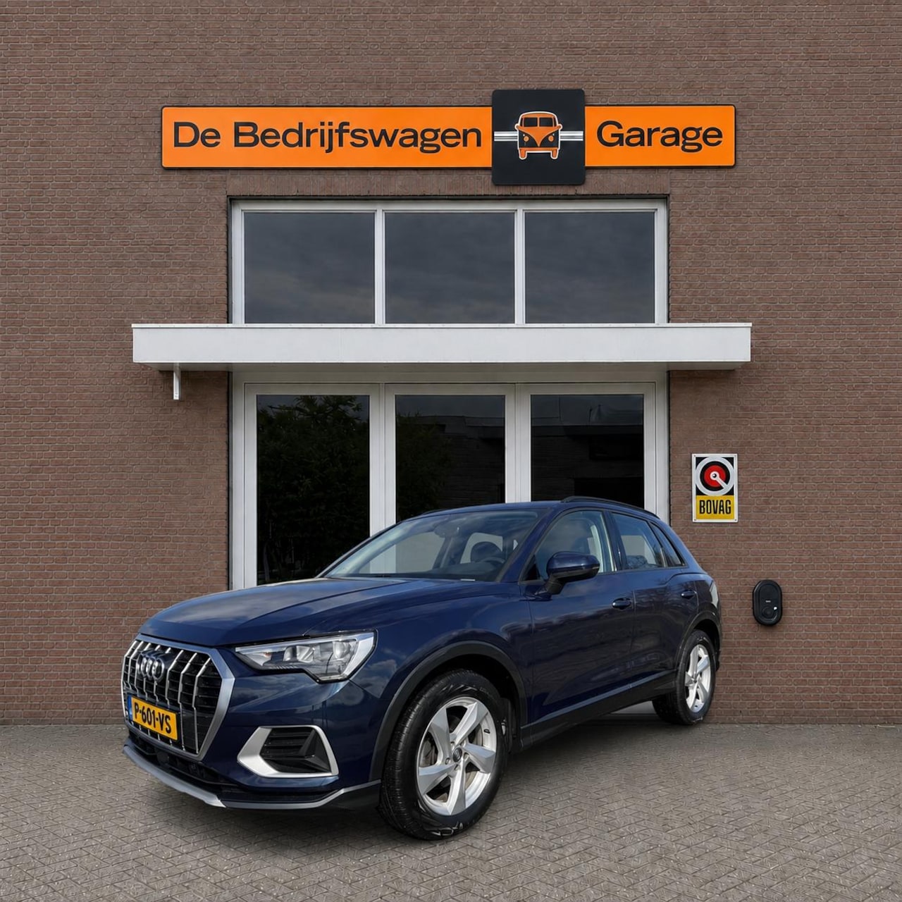 Audi Q3 - 35 TFSI Advanced | PDC | | Digitaal instrumentenpaneel | Stoelverwarming | Navigatie | Cru - AutoWereld.nl