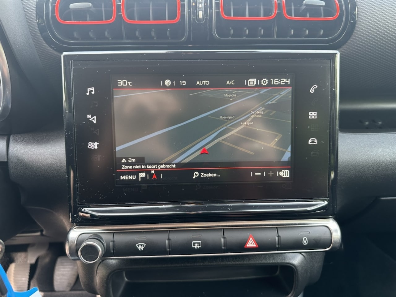 Citroën C3 Aircross - 1.2 110PK Feel Navigatie/Carplay/Trekhaak