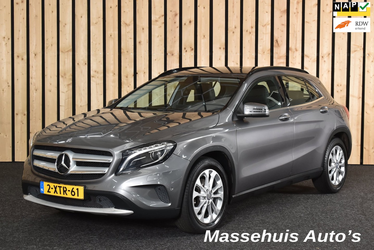 Mercedes-Benz GLA-Klasse - 200 Ambition 122dkm NL Auto Bi-Xenon Navi Airco Cruise + Nwe APK - AutoWereld.nl