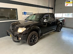 Nissan Navara - 2.5 dCi SE King Cab MARGE Black line