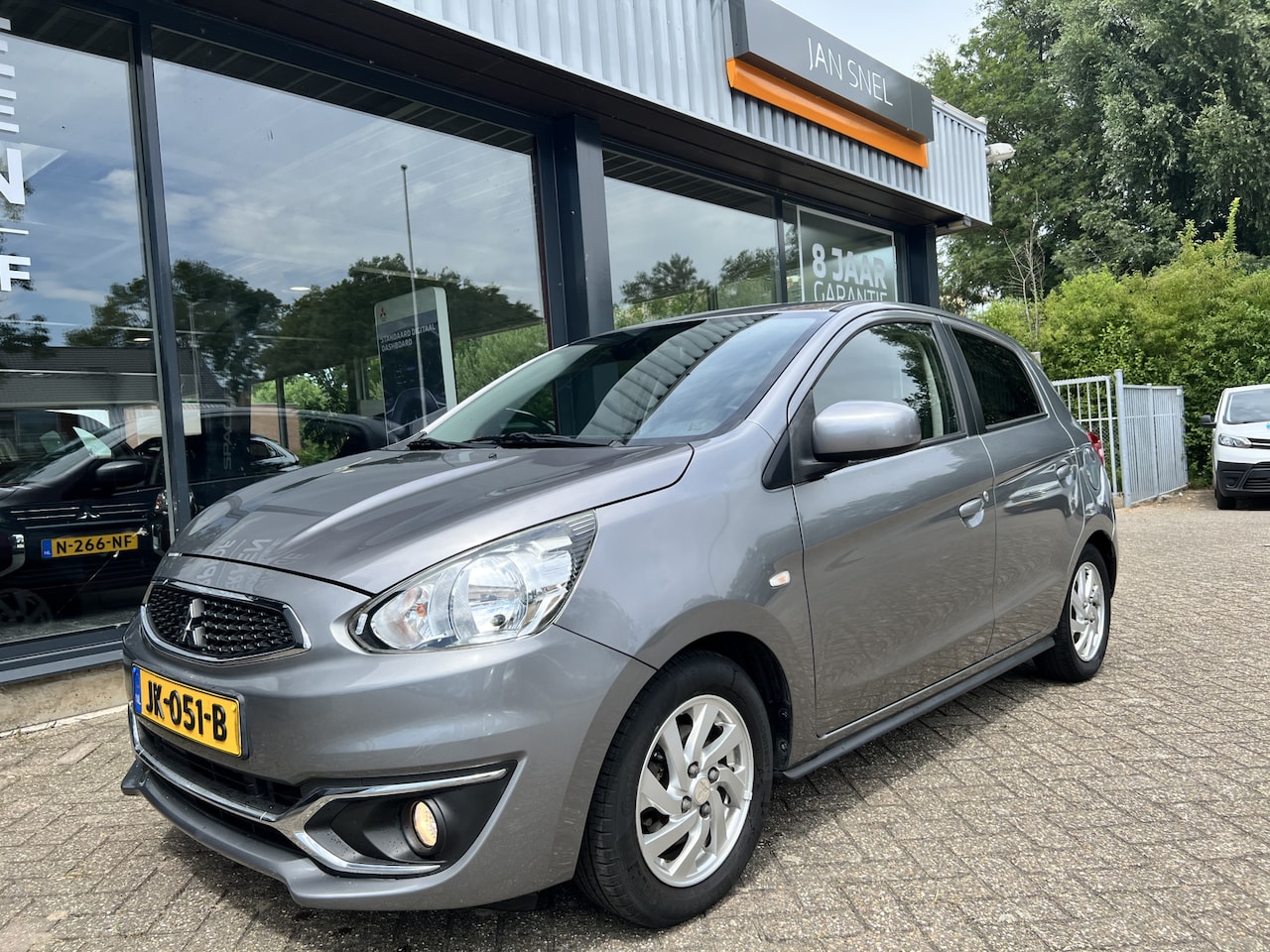 Mitsubishi Space Star - 1.0 Intense 1.0 Intense - AutoWereld.nl