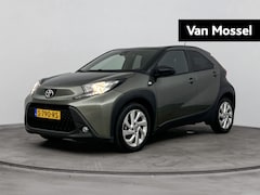 Toyota Aygo X - 1.0 VVT-i S-CVT Envy 72PK | Automaat | Navigatie via Telefoon | Achteruitrijcamera | Cruis