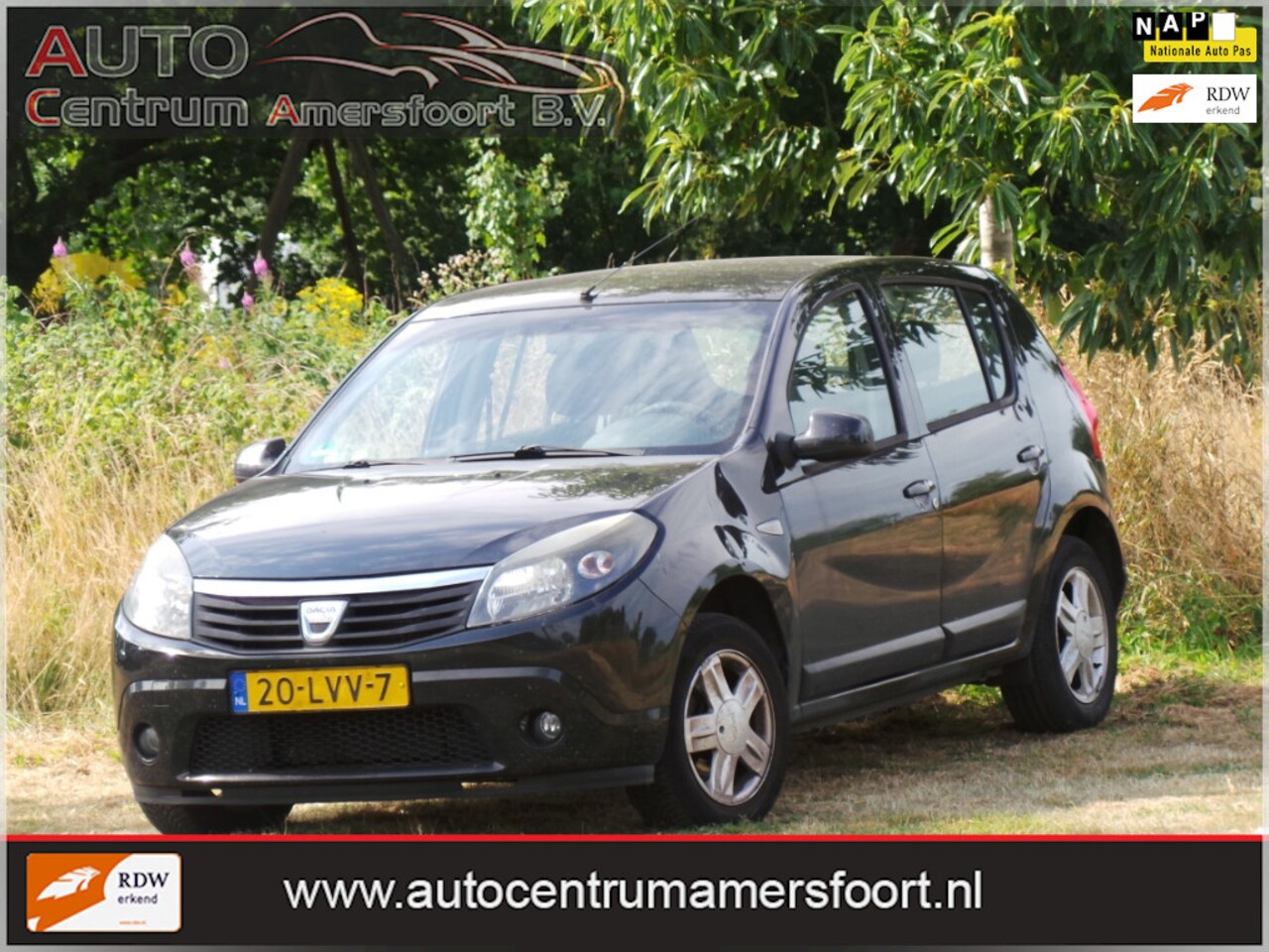 Dacia Sandero - 1.2 Blackline 1.2 Blackline ( INRUIL MOGELIJK ) - AutoWereld.nl