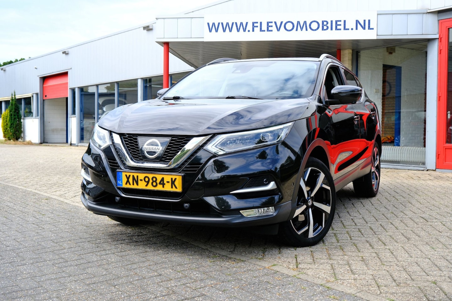 Nissan Qashqai - 1.2 Tekna Pano|Half Leder|360Cam|ParkAssist|Navi|LMV - AutoWereld.nl