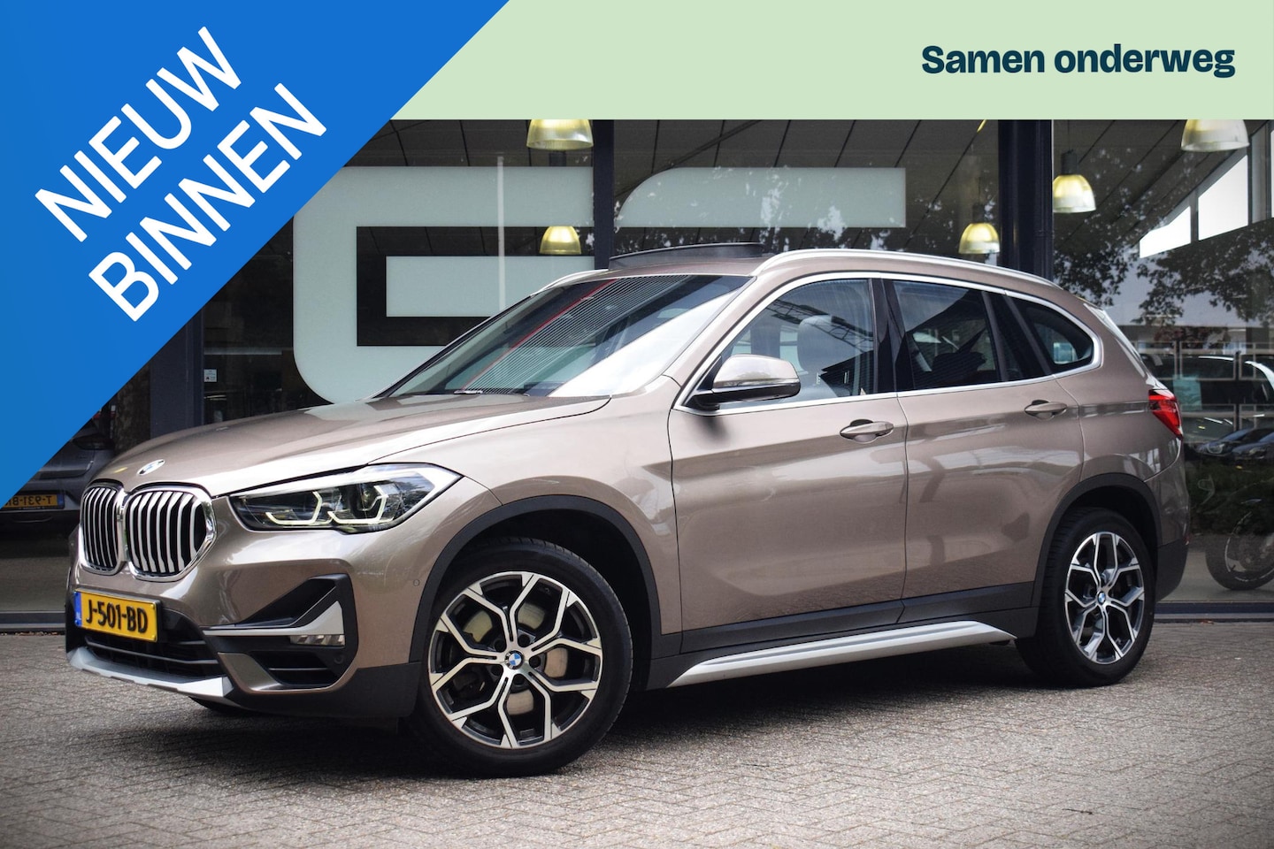 BMW X1 - sDrive20i |PANO|CAMERA|H&K|MEMORYSTOEL|CARPLAY - AutoWereld.nl