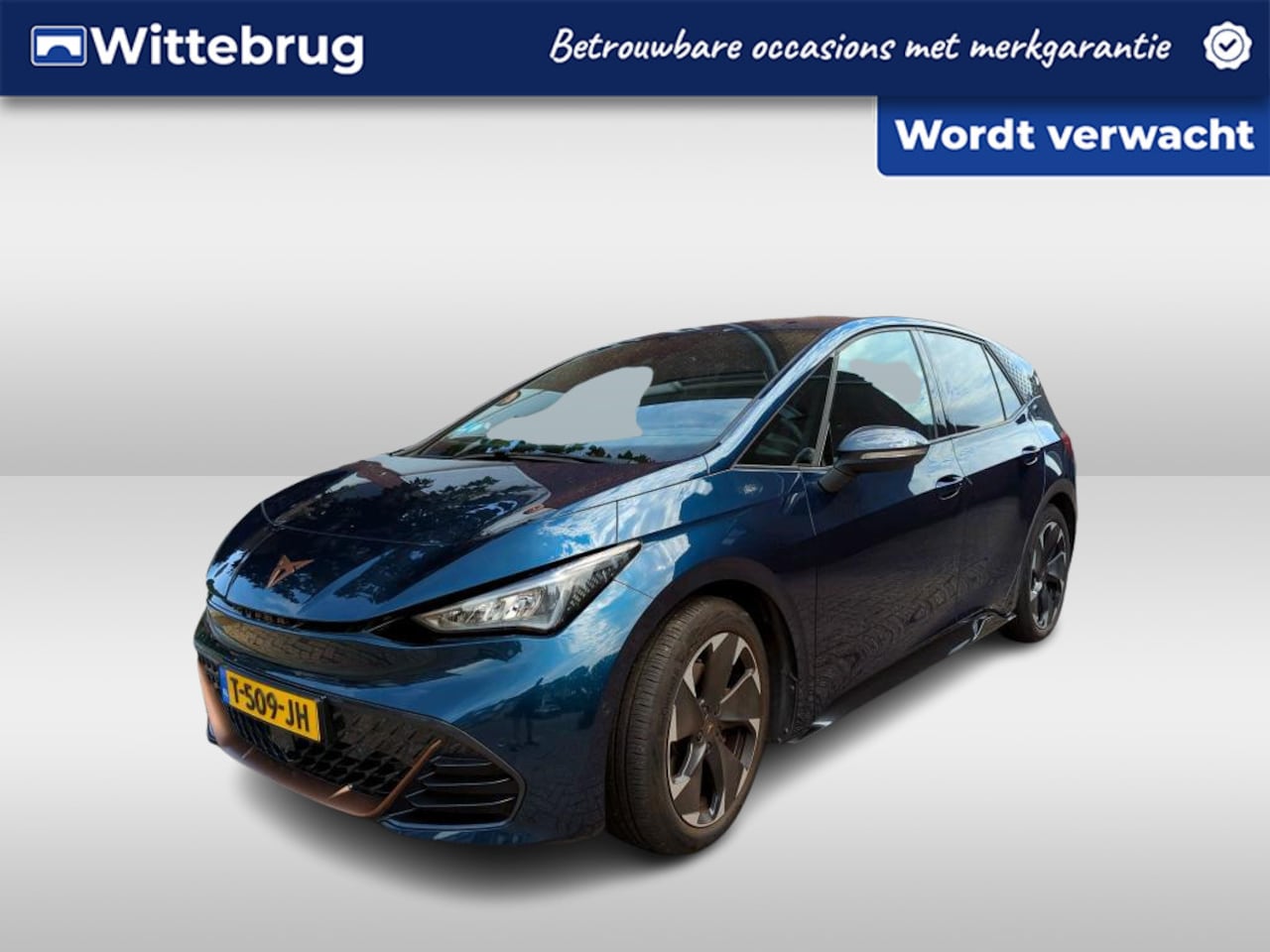 CUPRA Born - Adrenaline 62 kWh / Navigatie / Achteruitrij camera / 19'' LMV / Transport - AutoWereld.nl
