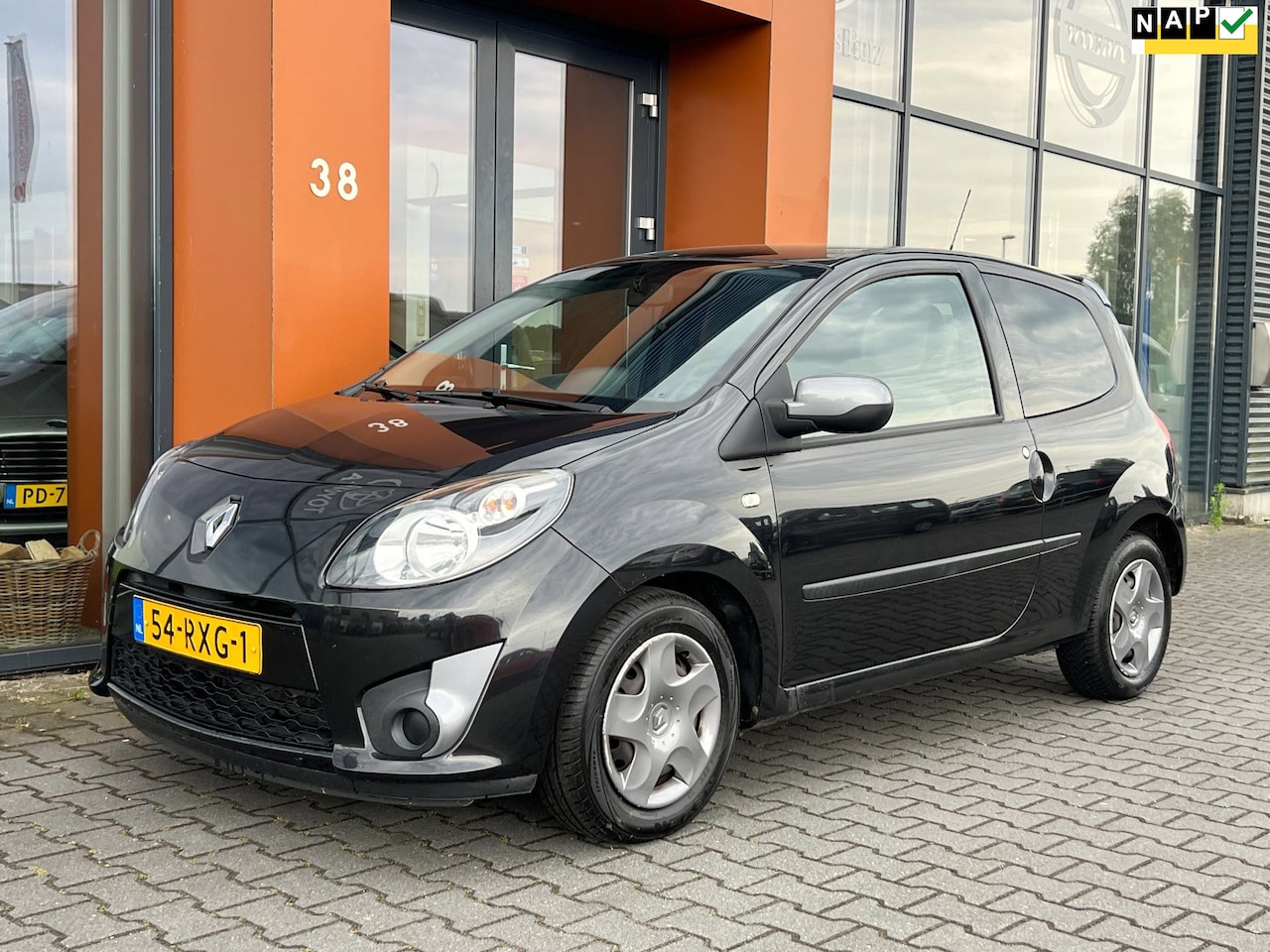 Renault Twingo - 1.2-16V|Isofix|NAP|Driem vervangen|Airco - AutoWereld.nl