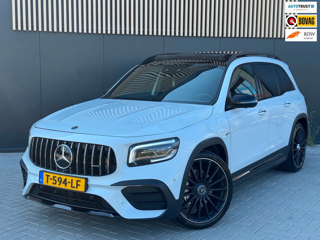 Mercedes-Benz GLB - AMG 35 4MATIC Premium Plus | BOMVOL | DEALER - AutoWereld.nl