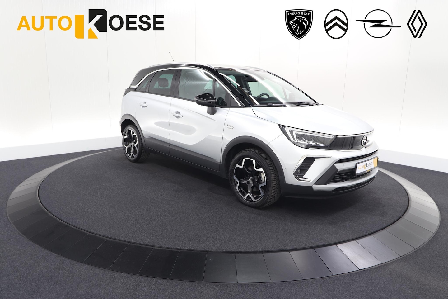 Opel Crossland - 1.2 Turbo Ultimate | Camera | Dodehoekdetectie | Comfort Pakket | Apple Carplay - AutoWereld.nl