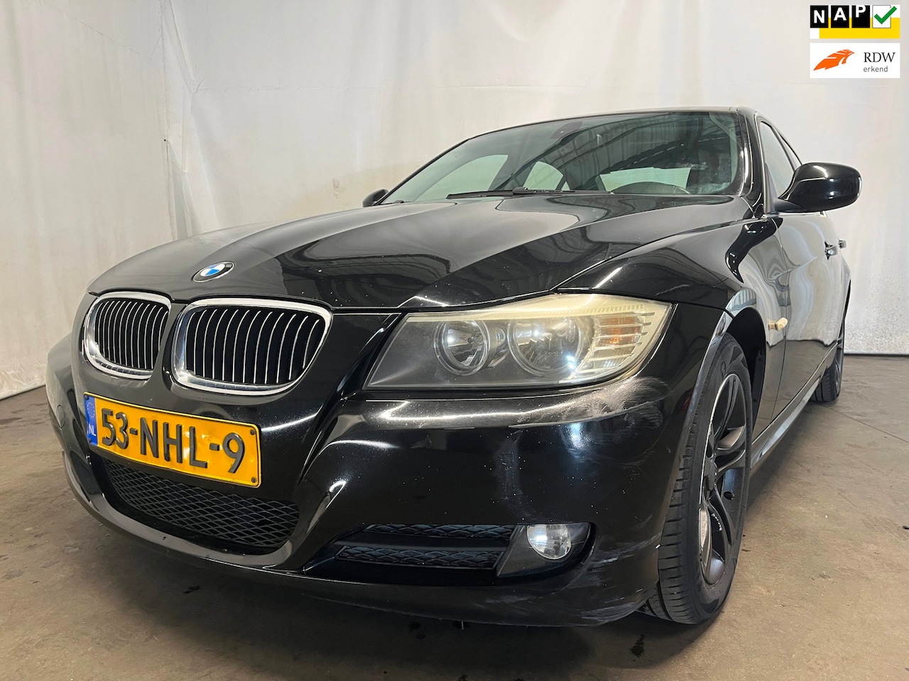 BMW 3-serie - 316i Business Line - Motor Tikt - Schade - AutoWereld.nl