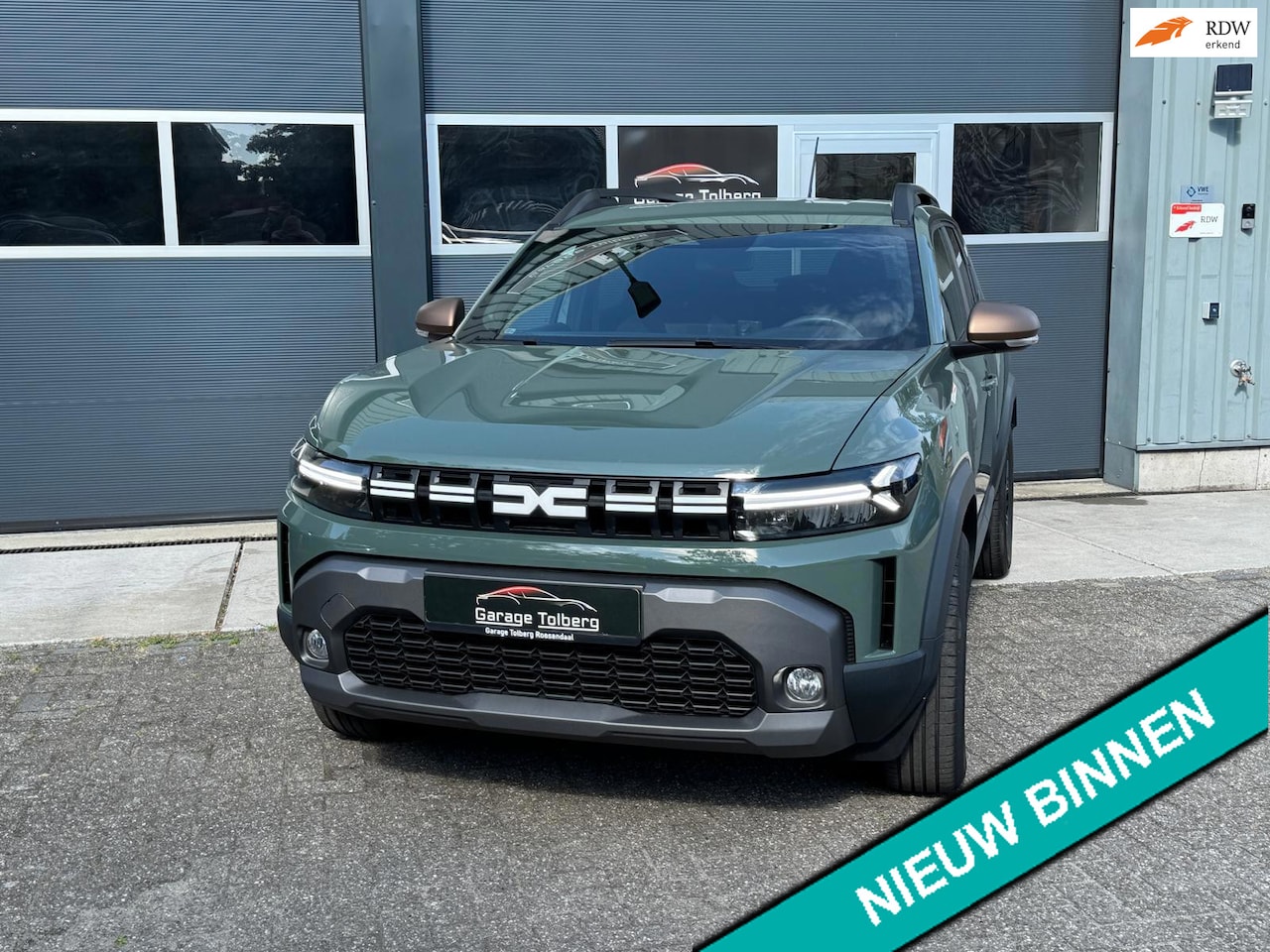 Dacia Duster - 1.6 Hybrid 140 Extreme • Apple CarPlay • vaste trekhaak • climate control • navigatie • fa - AutoWereld.nl