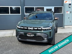 Dacia Duster - 1.6 Hybrid 140 Extreme • Apple CarPlay • vaste trekhaak • climate control • navigatie • fa