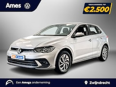 Volkswagen Polo - 1.0 95pk TSI Life Edition Regensensor | Parkeersensoren voor en achter | Noodremassistent