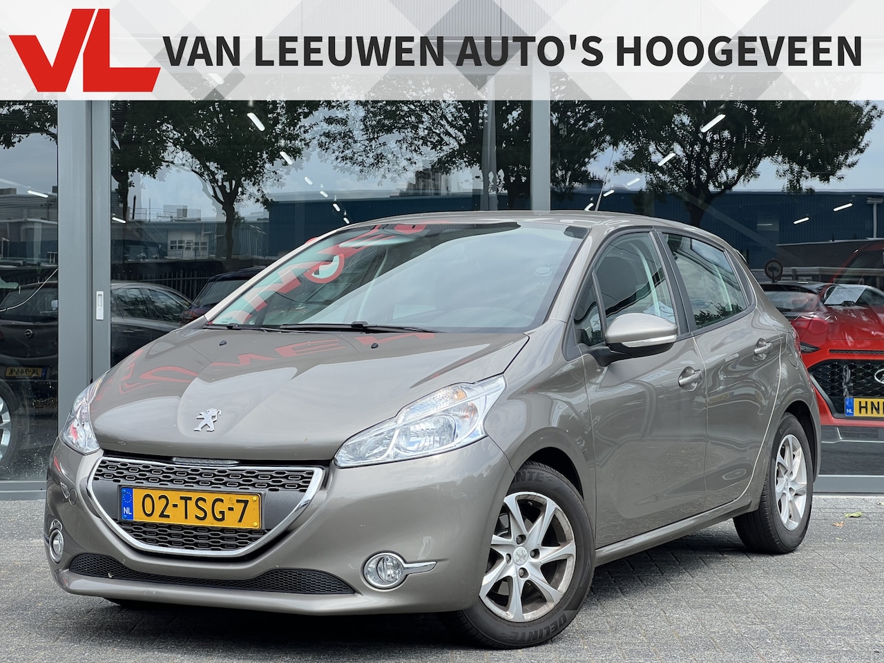 Peugeot 208 - 1.4 e-HDi Blue Lease | Nieuwe binnen | Navi | Automaat - AutoWereld.nl