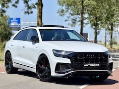 Audi Q8 - 55 TFSI e Quattro S-Line Pano Rs Zetels SQ8 Softclose