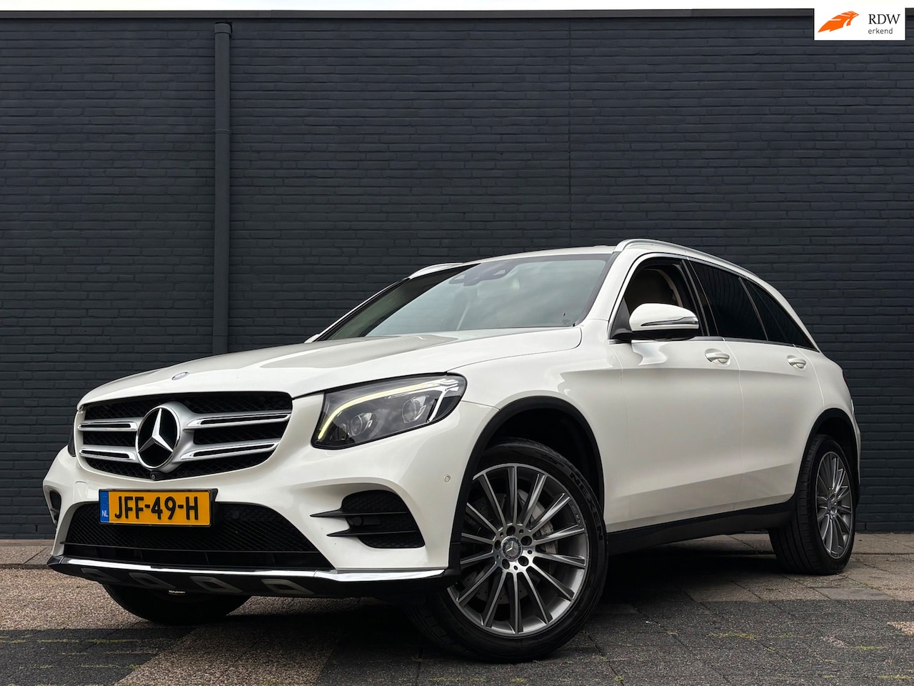 Mercedes-Benz GLC-klasse - 250 4MATIC | AMG - Line | Burmester | Memory | 360-Camera | Trekhaak - AutoWereld.nl