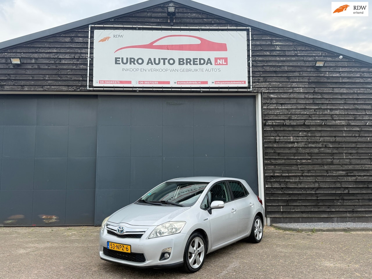 Toyota Auris - 1.8 Full Hybrid Executive 1.8 Full Hybrid Executive - AutoWereld.nl