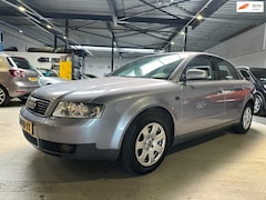 Audi A4 Limousine - 2.0 Pro Line MT/Clima/Apk nieuw bij aflevering/2x sleutels