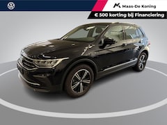 Volkswagen Tiguan - 1.4 TSI 245pk DSG eHybrid Life Business · Camera · P-Sensoren · Wegklapbare Trekhaak · Dod