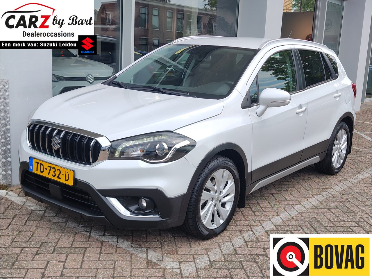 Suzuki S-Cross - 1.4 BOOSTERJET EXCLUSIVE AUTOMAAT Navi | Trekhaak | Stoelverwarming | Keyless - AutoWereld.nl