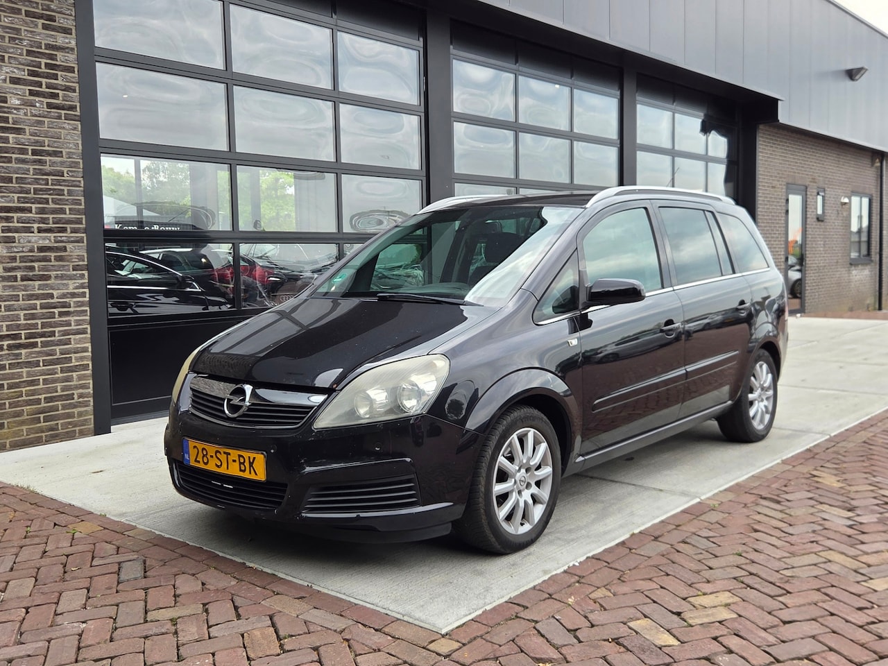 Opel Zafira - 2.2 Cosmo 2.2 Cosmo - AutoWereld.nl
