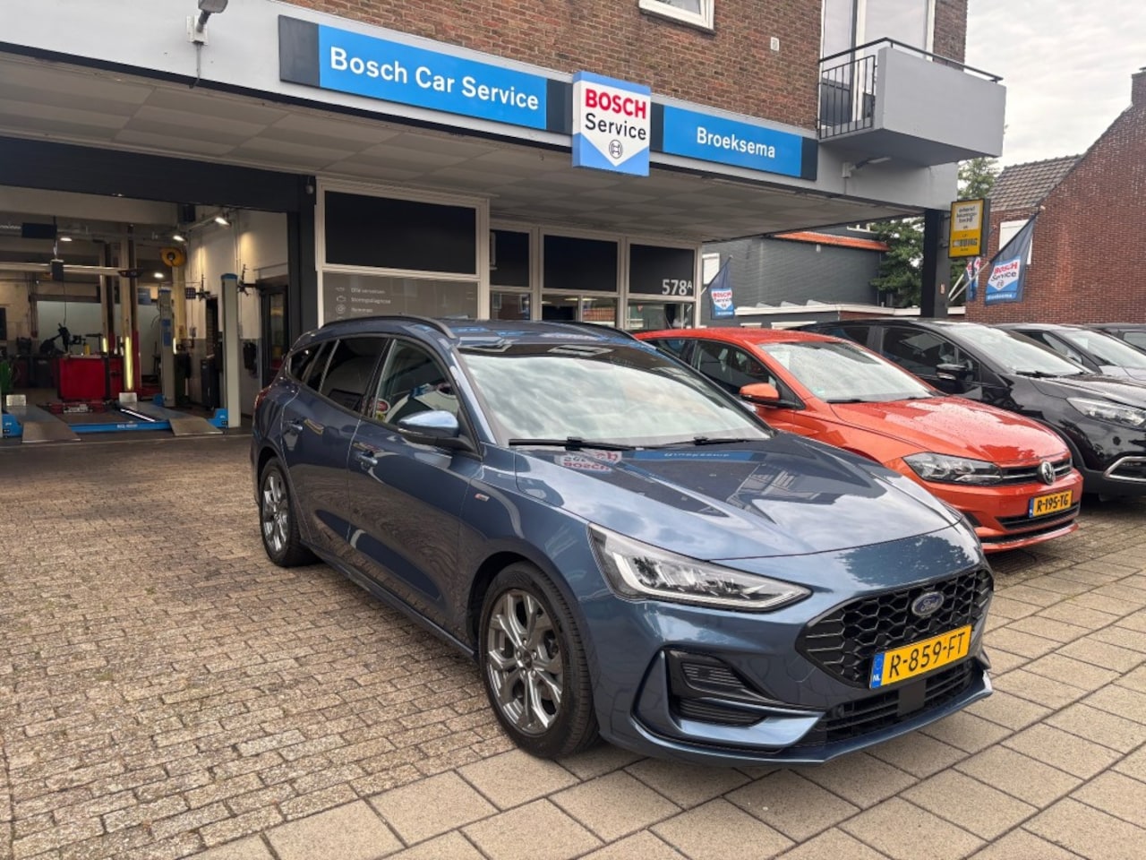 Ford Focus - 1.0 EBH ST LINE - AutoWereld.nl