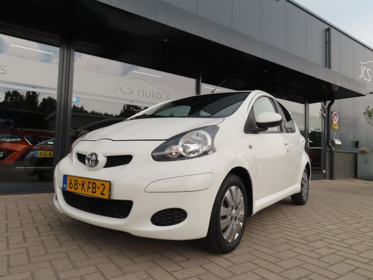 Toyota Aygo - 1.0-12V Xcite White Airco 5 Deurs 2009 - AutoWereld.nl