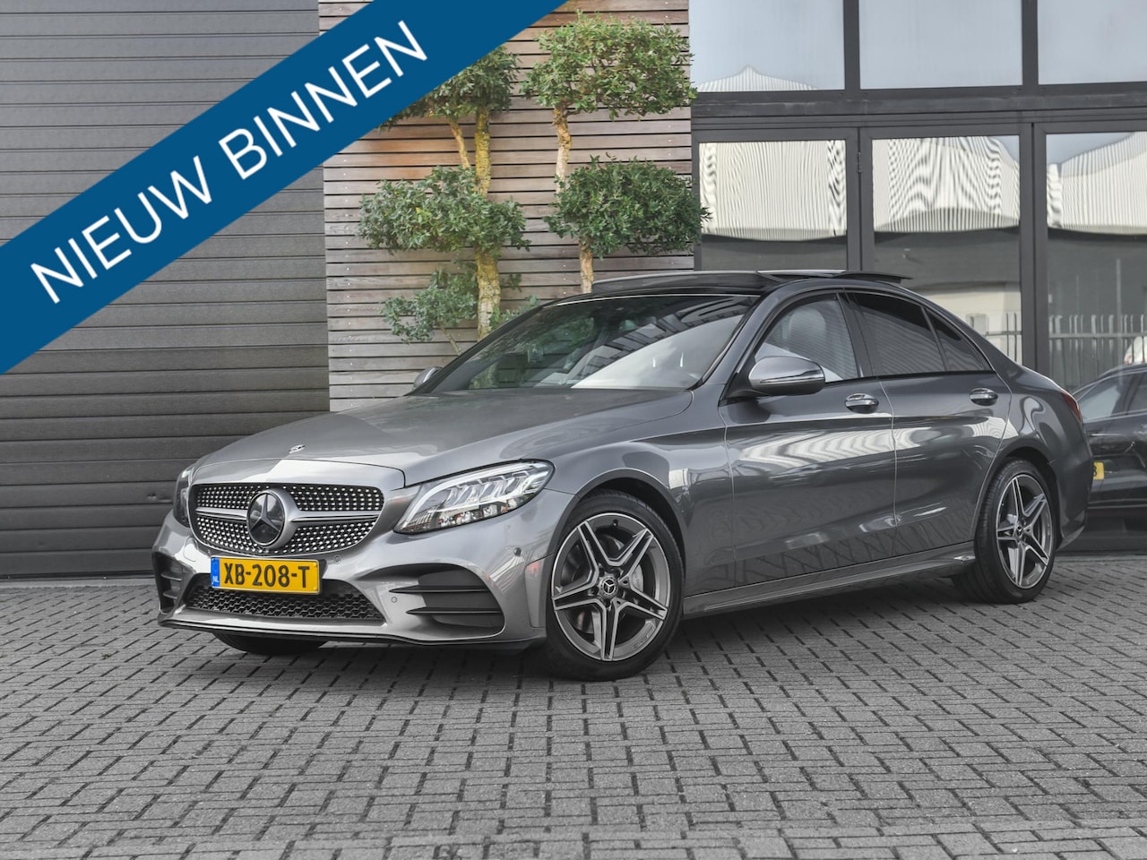 Mercedes-Benz C-klasse - 160 Business Solution AMG Panoramadak Digitaal display Alcantara Navi Carma - AutoWereld.nl