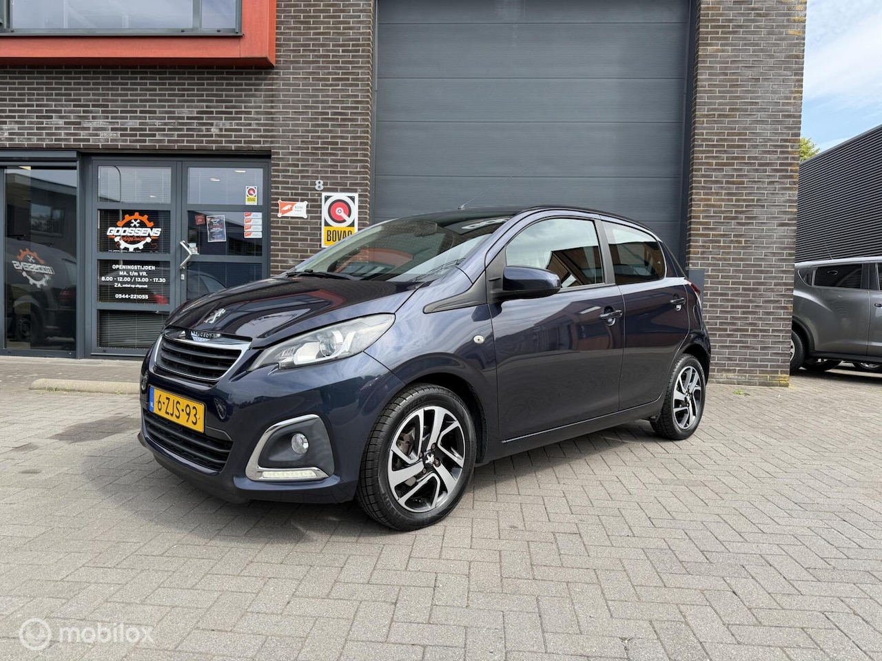 Peugeot 108 - 1.2 VTi Allure 1.2 VTi Allure - AutoWereld.nl