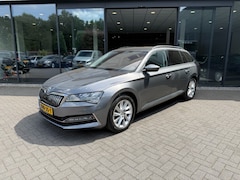 Skoda Superb Combi - 1.4 TSI IV Ed. Plus, LED, Memory, Clima, Cruise, Stoelverw, Carplay, Camera, Trekhk Wegkl.