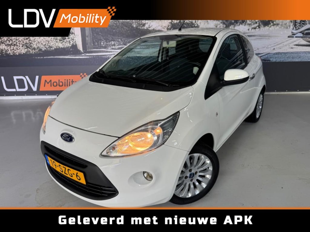 Ford Ka - 1.2 TITANIUM X S/S / Airco / Unieke km-stand 102795 / Distributieriem vervangen! - AutoWereld.nl