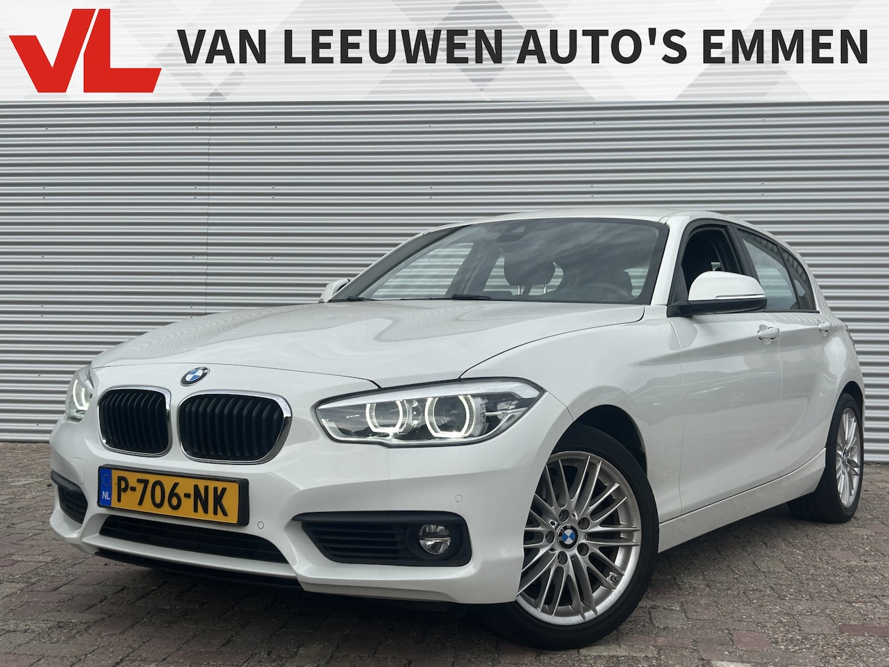 BMW 1-serie - 120i Executive | Nieuw binnen | Stoelverwarming | Navi - AutoWereld.nl