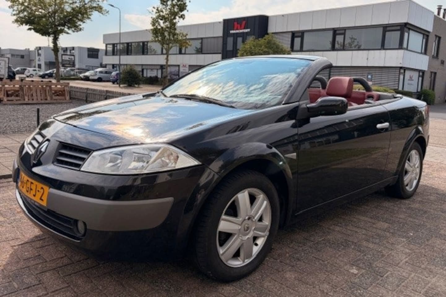 Renault Mégane coupé cabriolet - 2.0-16V Dynamique Comfort AIRCO Elektrisch dak APK Gek. 05-2027 - AutoWereld.nl
