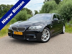 BMW 5-serie Touring - 525d High Executive / NL-Auto / Clima / Navi / Camera / cc / Elektrische Stoelen en Achter