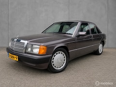 Mercedes-Benz 190-serie - 2.0 E Airco/Aut/Schuifdak/Cruise control