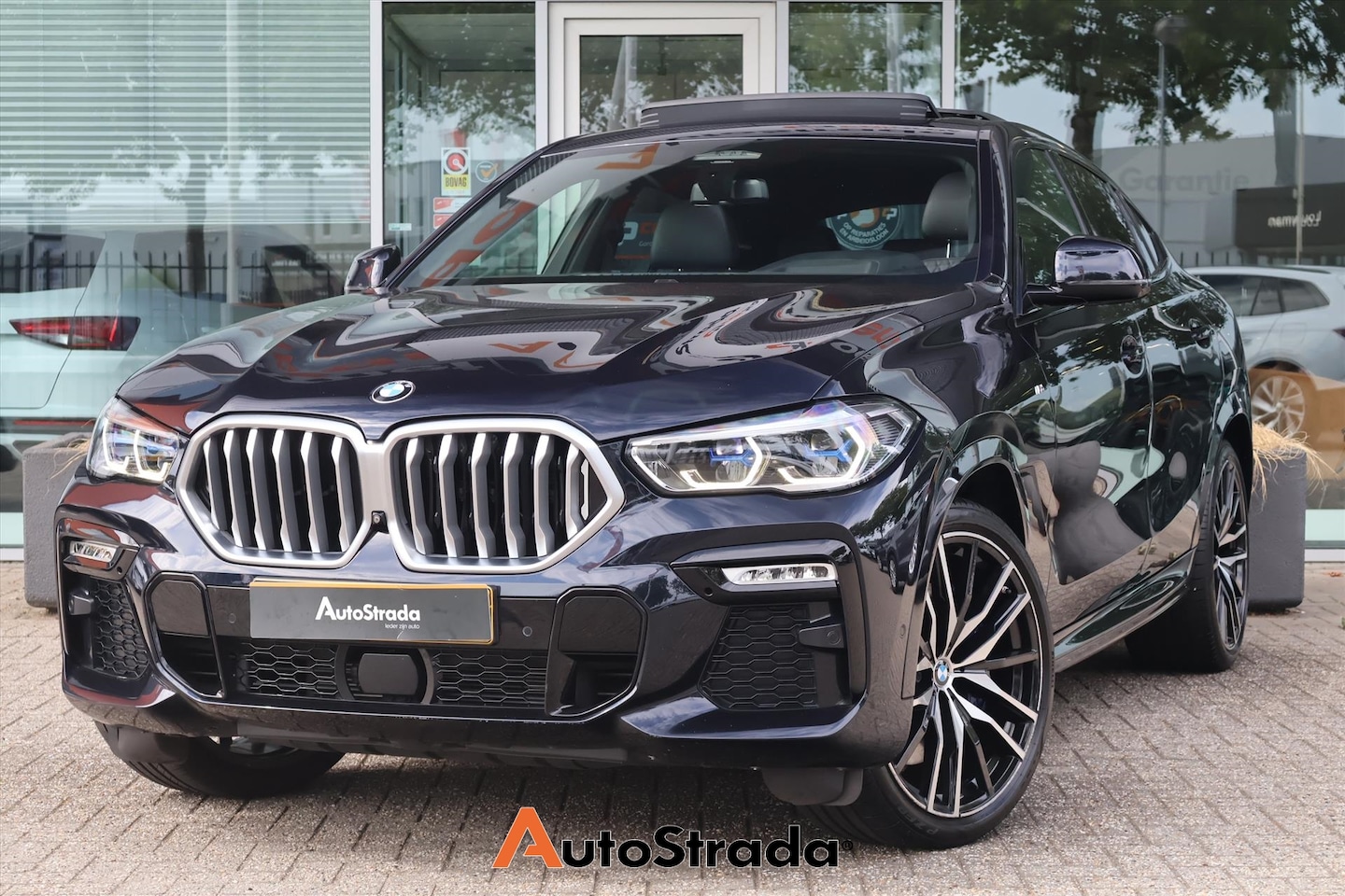 BMW X6 - (g06) xDrive40i M-SPORT 340pk I Pano I Laser LED I Harman/Kardon I Navi I Trekhaak I 360 C - AutoWereld.nl