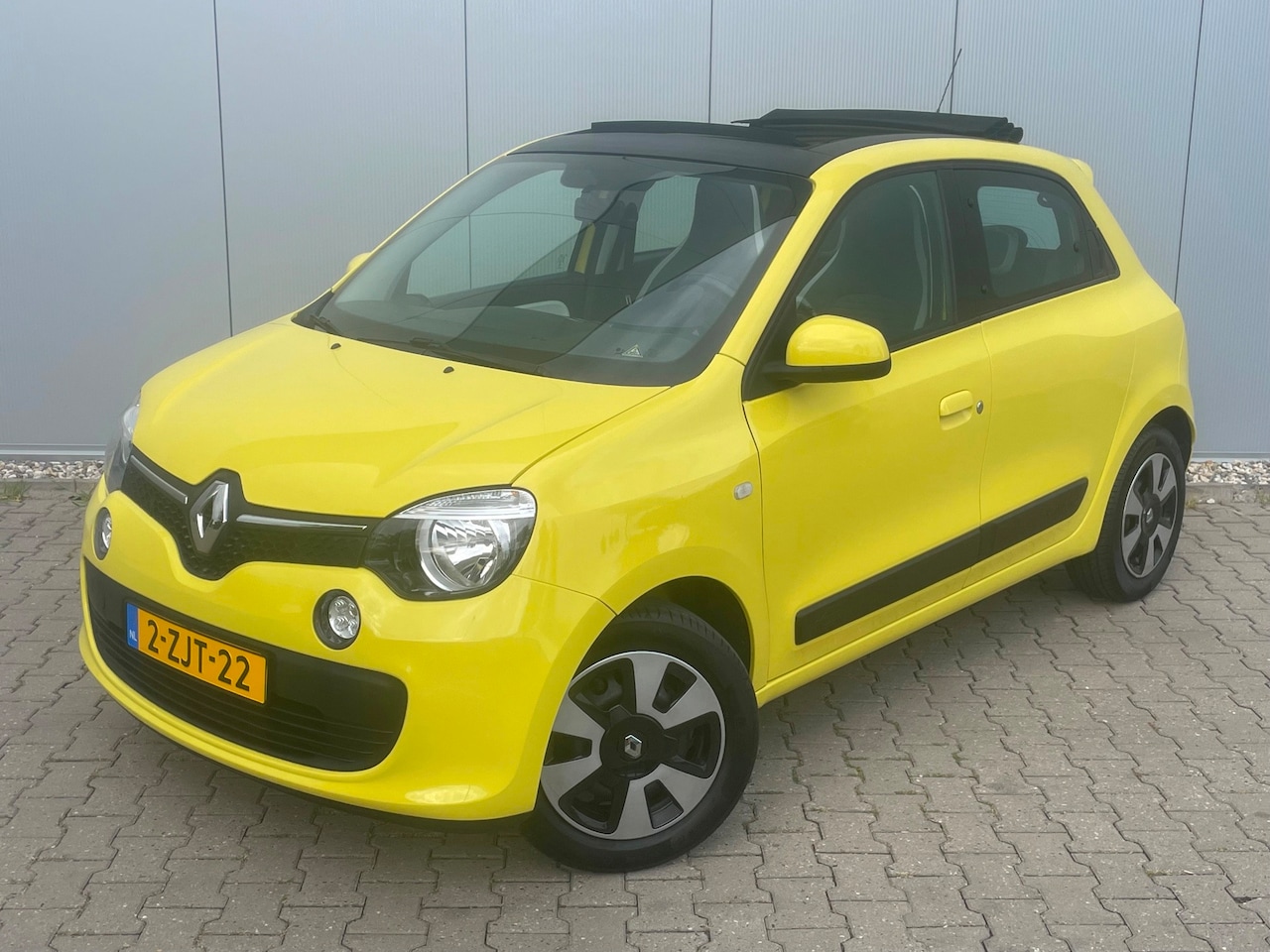 Renault Twingo - 0.9 TCe Expression 0.9 TCe Expression, airco, cabrio/vouwdak - AutoWereld.nl